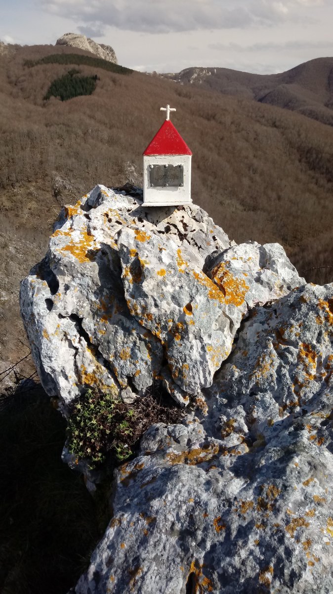 Gazteluaitz (917m) postontzia