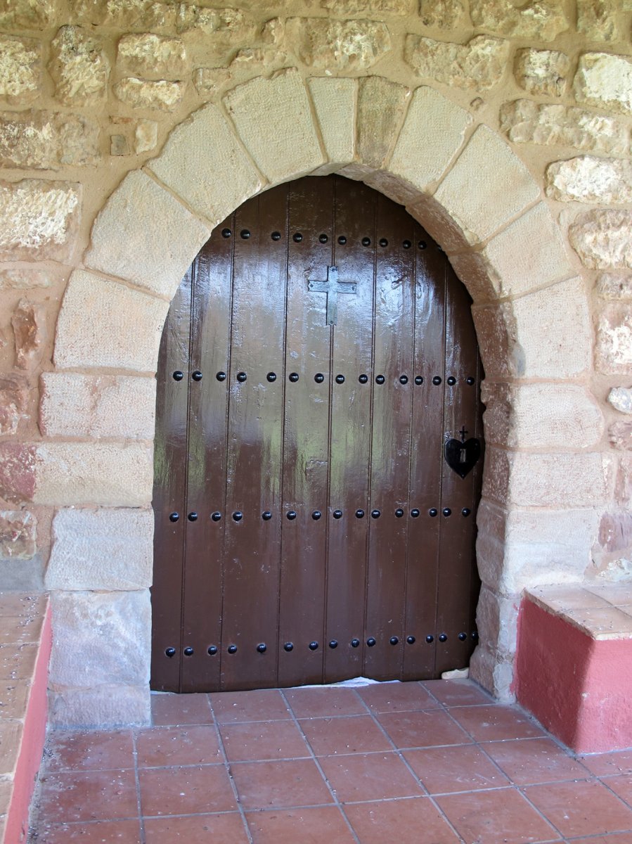 Villanueva ermita, Desoio