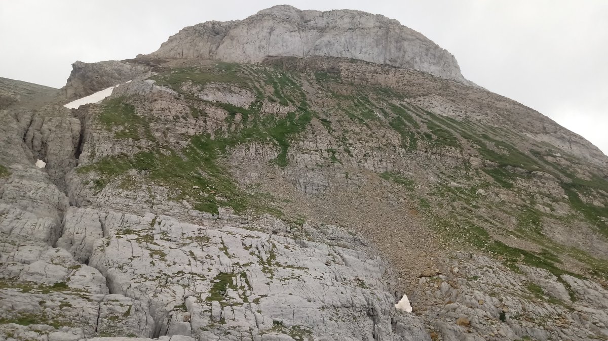 HEM Lhurs lepotik hurbil