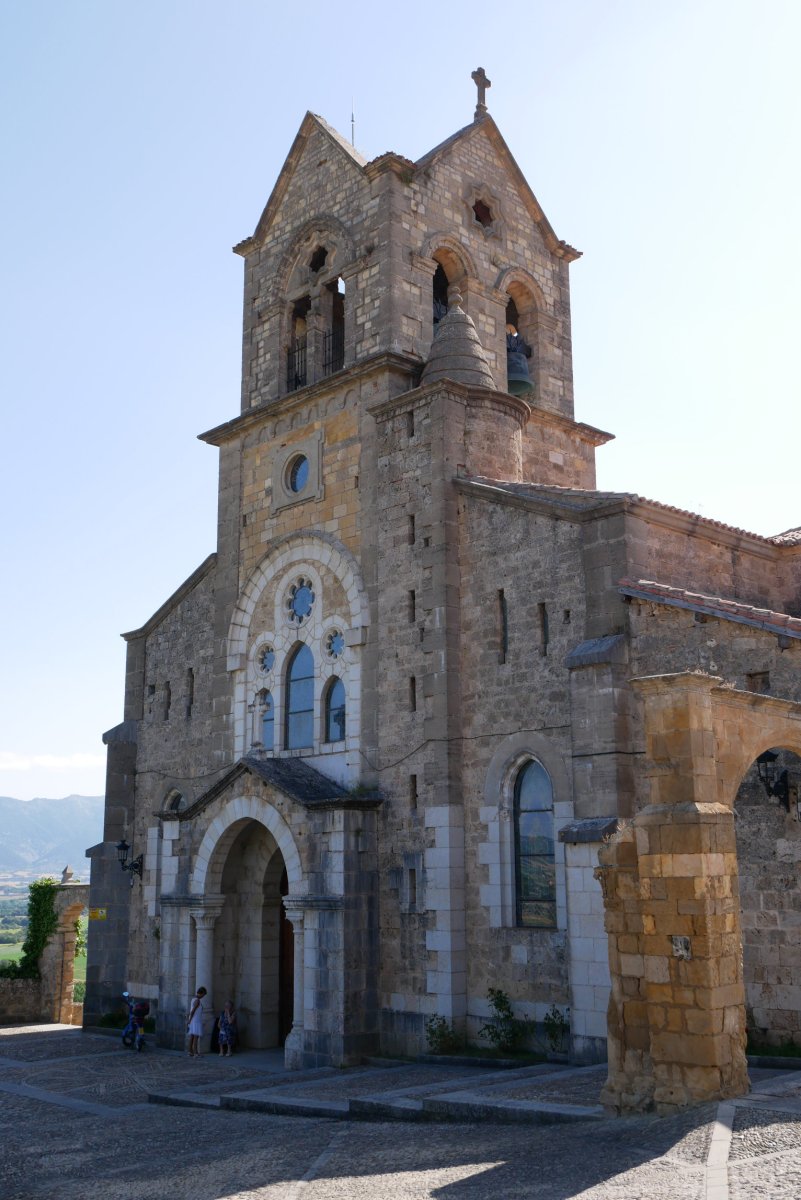 San Vicente eliza, Frías