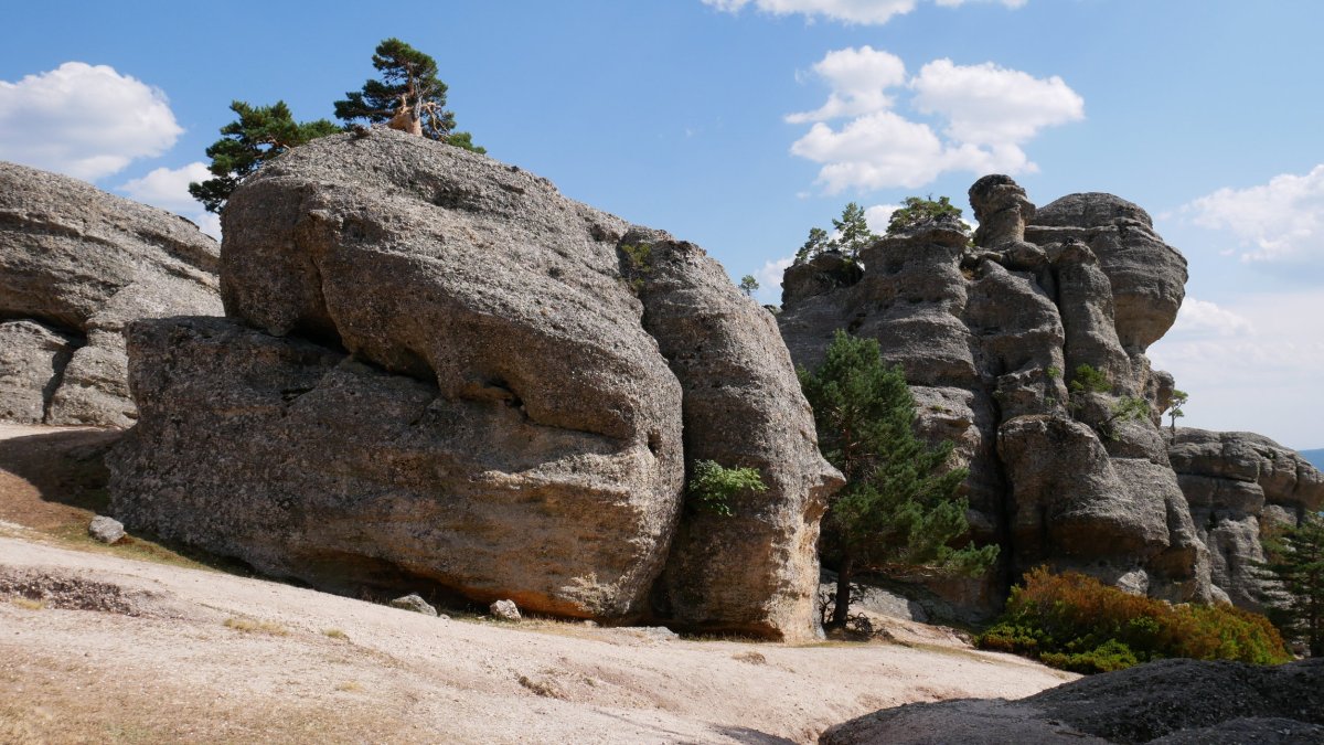 Castroviejoko haitzak