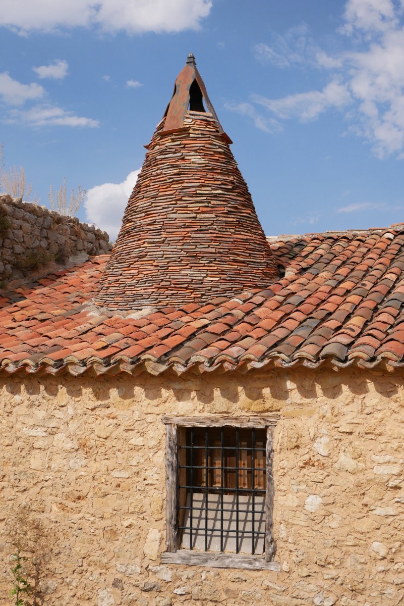 Herriko tximinia tipikoa, Calatañazor