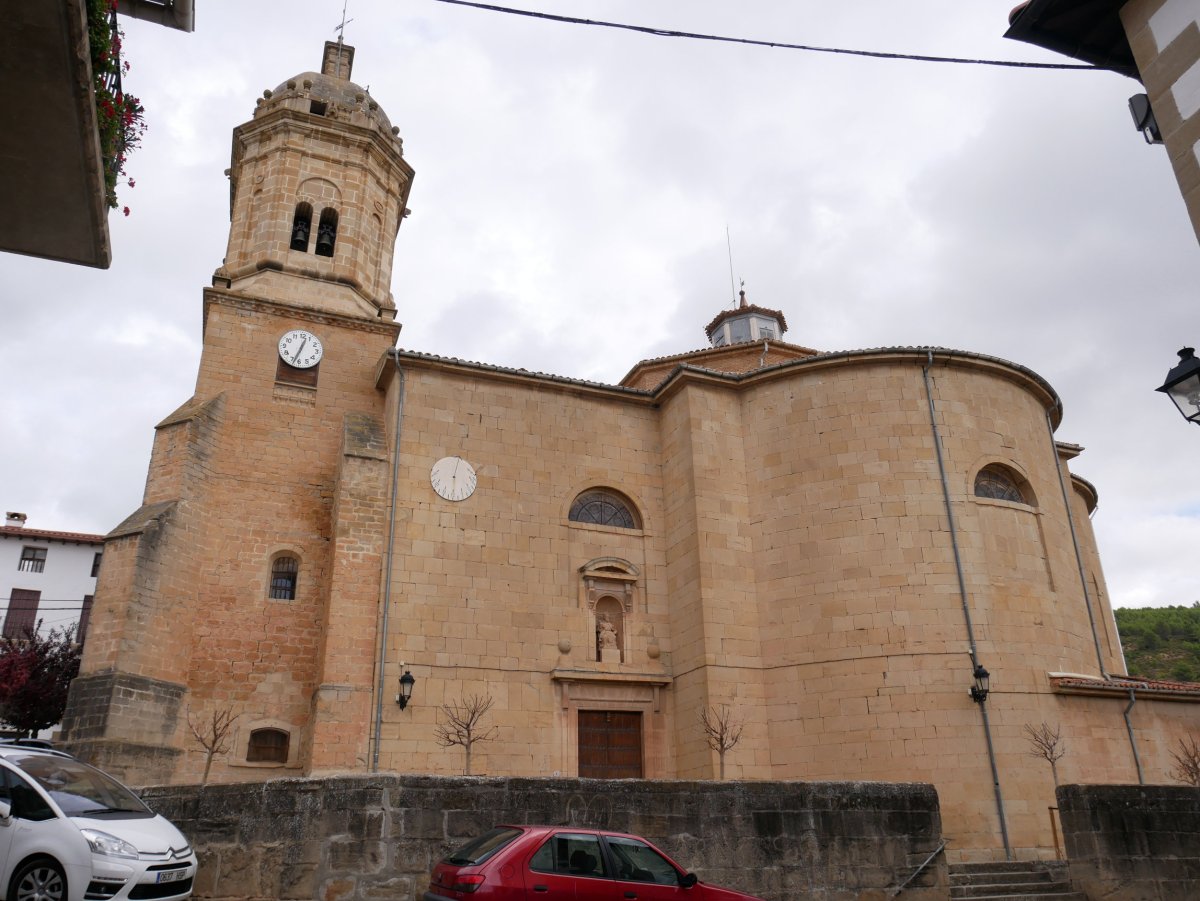San Pedro eliza, Mañeru