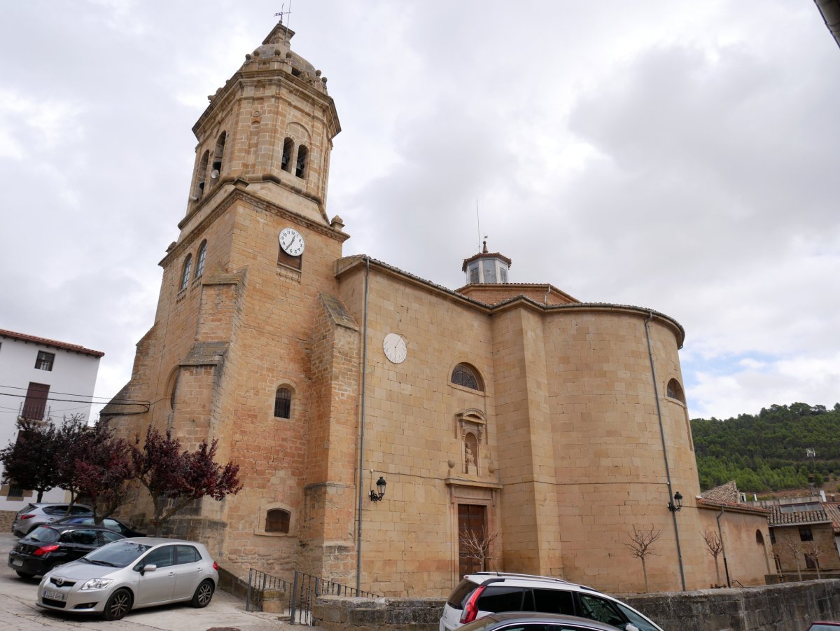 San Pedro eliza, Mañeru