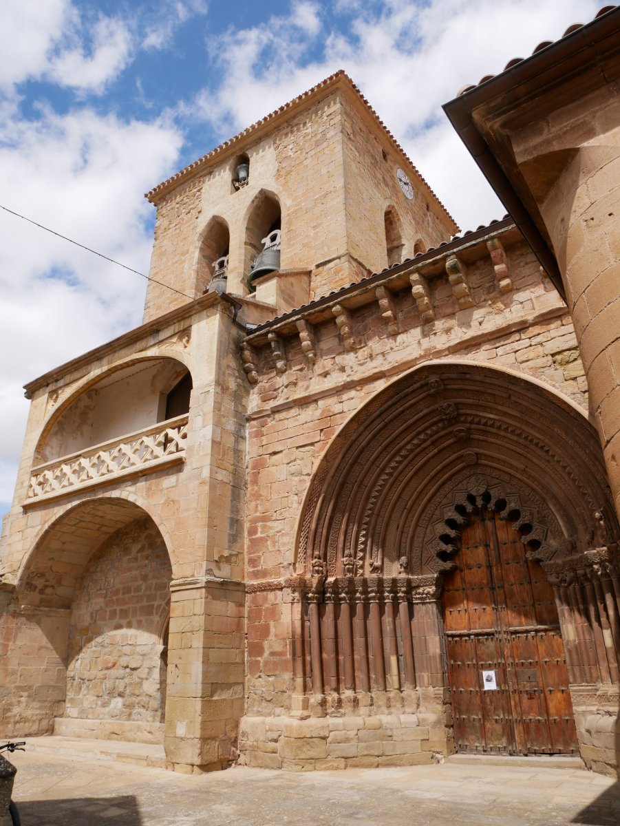 San Roman eliza, Zirauki