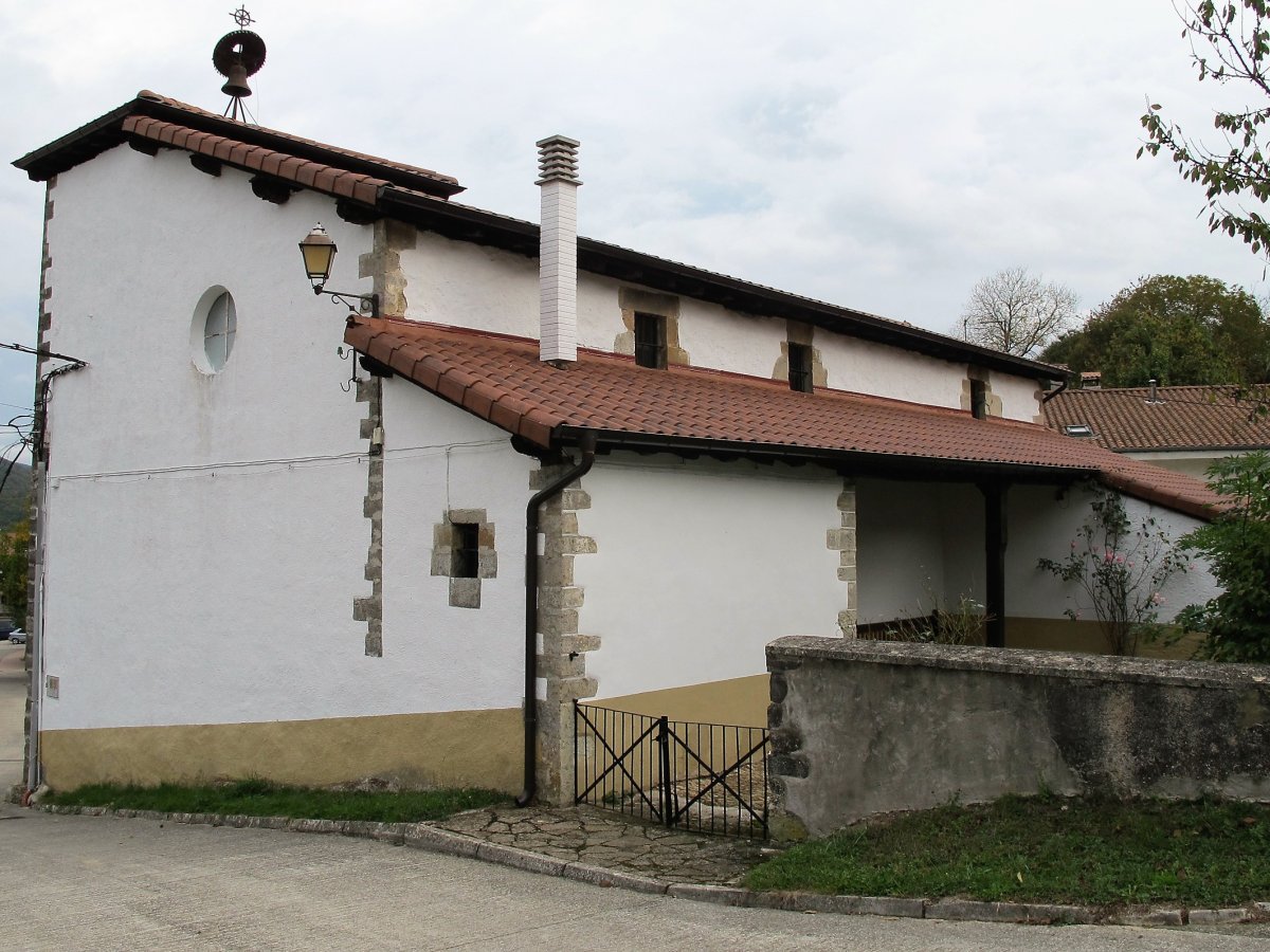 Asunción eliza, Gartzaron-Basaburua