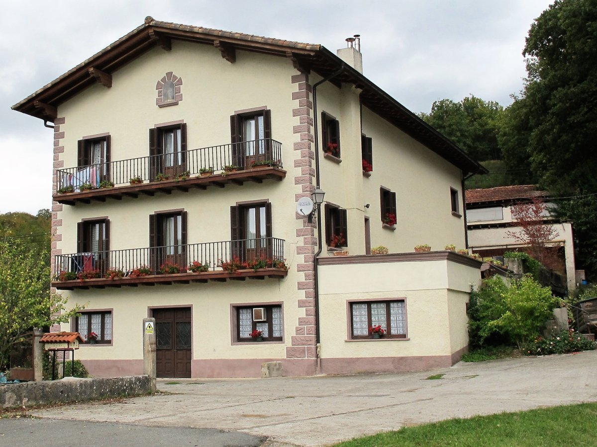 Añaungo Benta, Gartzaron-Basaburua