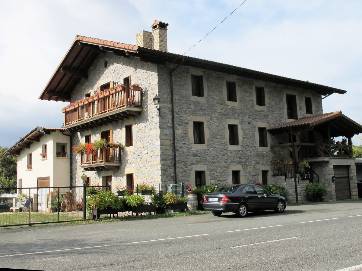 Gartzarongo Benta, Gartzaron-Basaburua