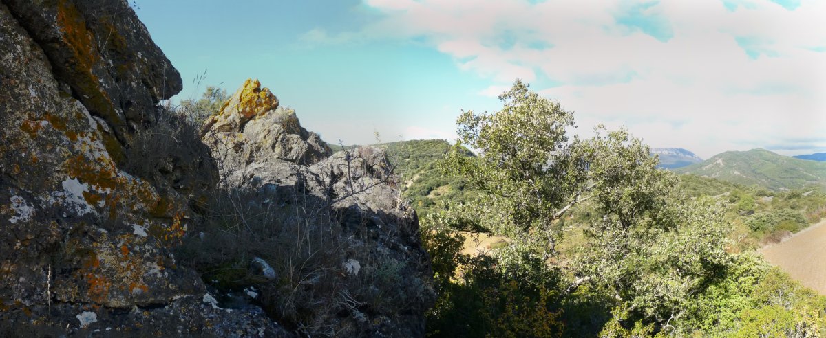 Peña Negrako gailurreko harriak