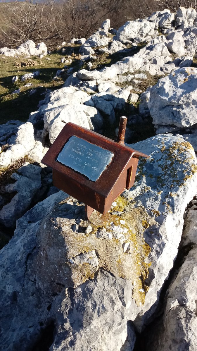 Arrabakoatxa (1177m) postontzia