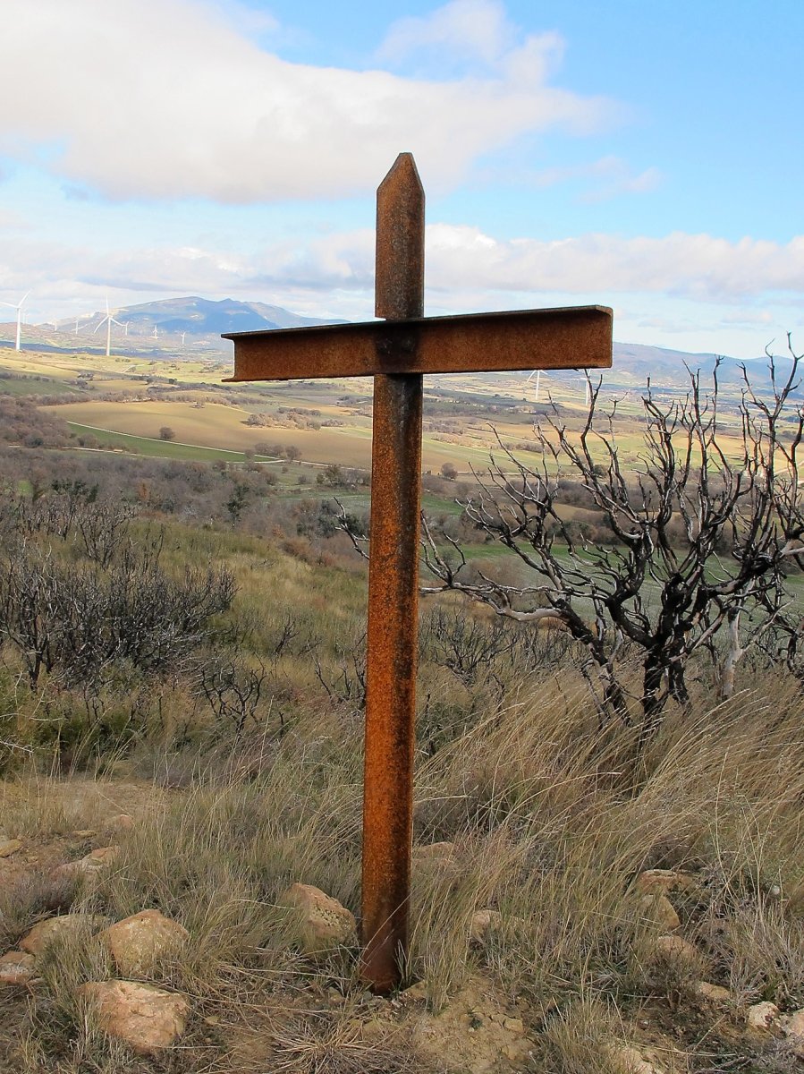 Cruz de la Muga de Artajona, Artaxoa-Garinoain
