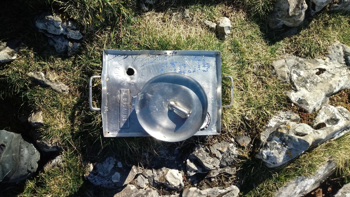 Mugarra (969m) postontzia 2