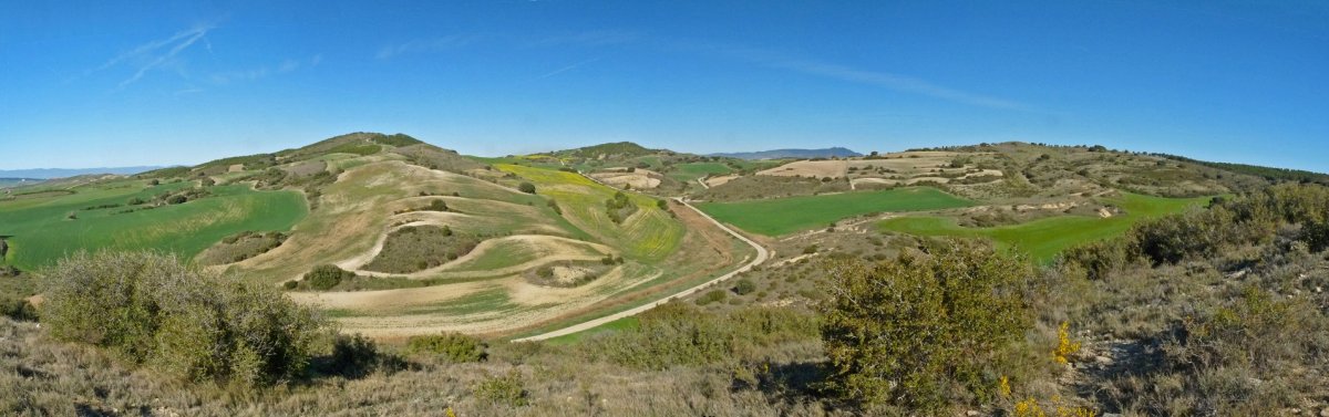 San Markos gainak (ezkerraldean), Ventura eta San Lorente (eskuinaldean)