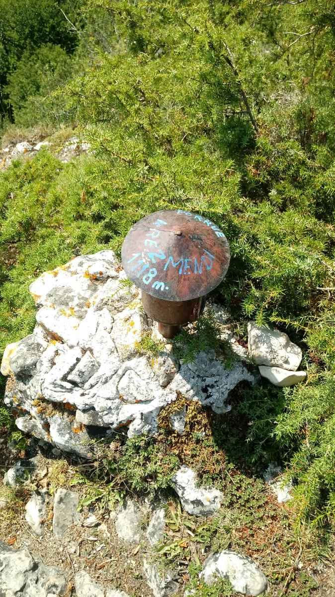 Krezmendi (1118m) postontzia