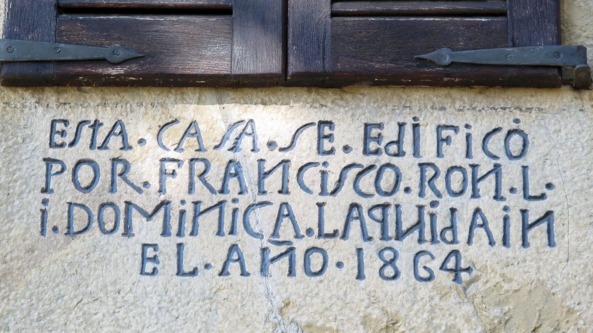 Etxe bateko epigrafia, Garrues-Ezkabarte