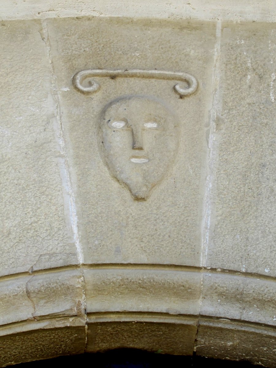 Etxe bateko atearen klabea, Untzu-Txulapain