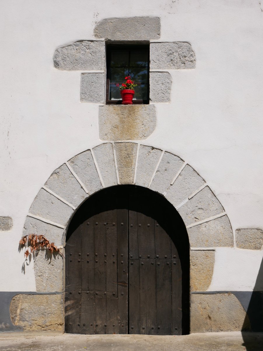 Juansendonea etxea, Intza