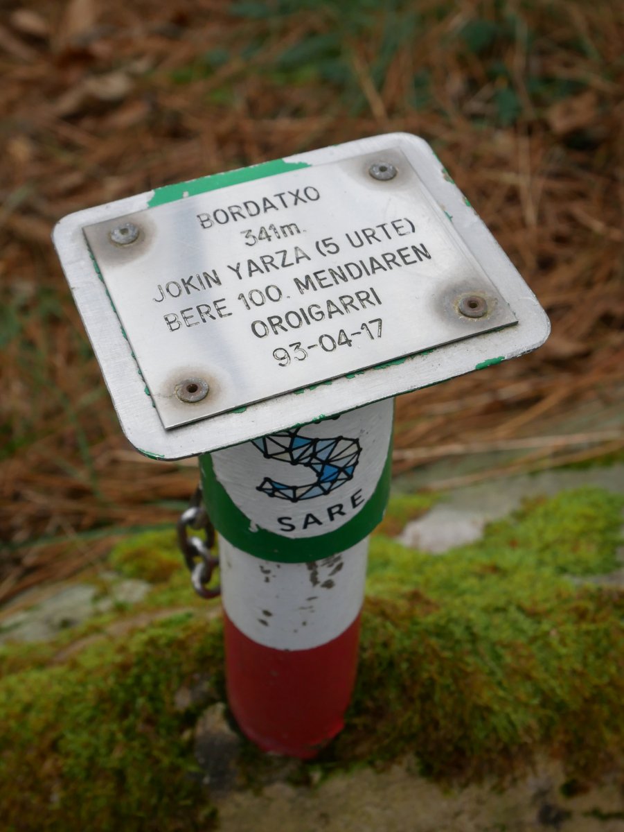 Txartelontzi berria, Bordatxo