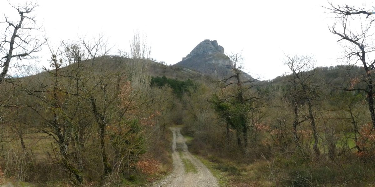 Garategaineta eta Ihurbain, Lakuntzako bidetik