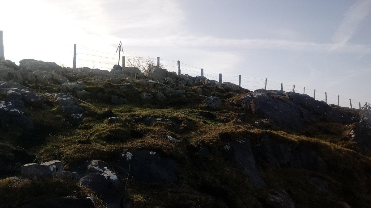 Zuparrobi (1165m) tontorra