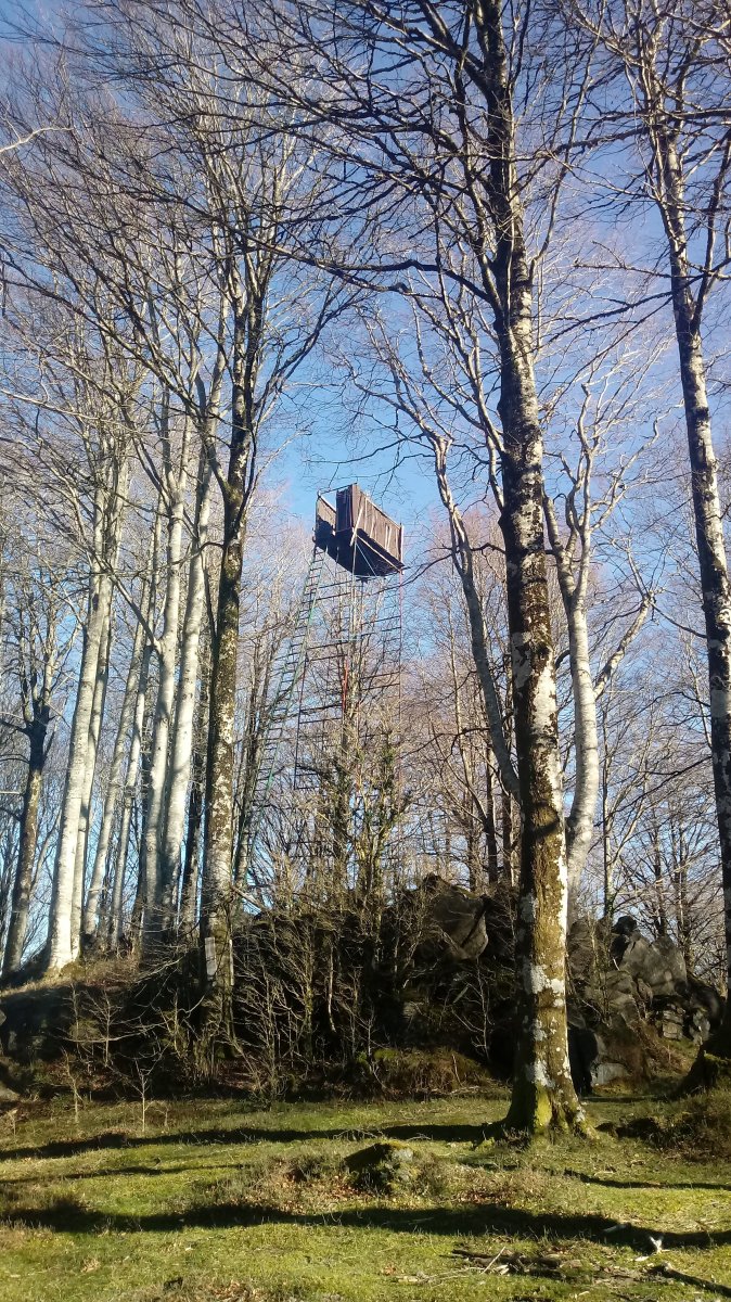 Ehiza postua Argibel aldean