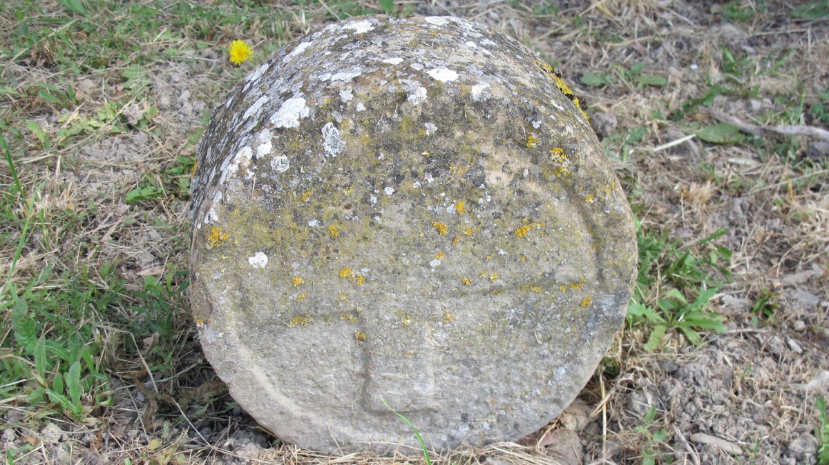 Hilarria eliz atarian, Altzuza-Eguesibar