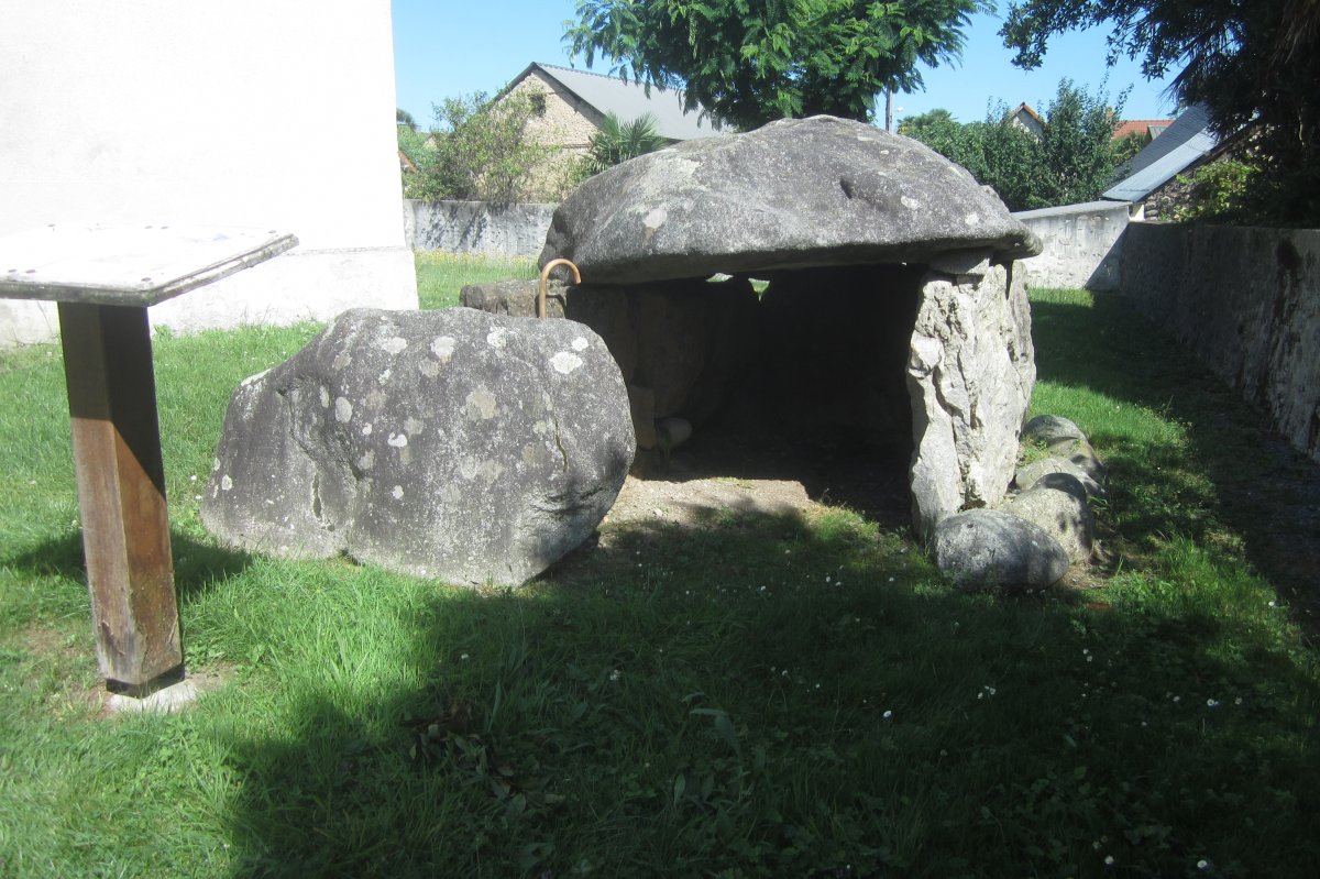 Dólmen Barzun (Julio 2020)