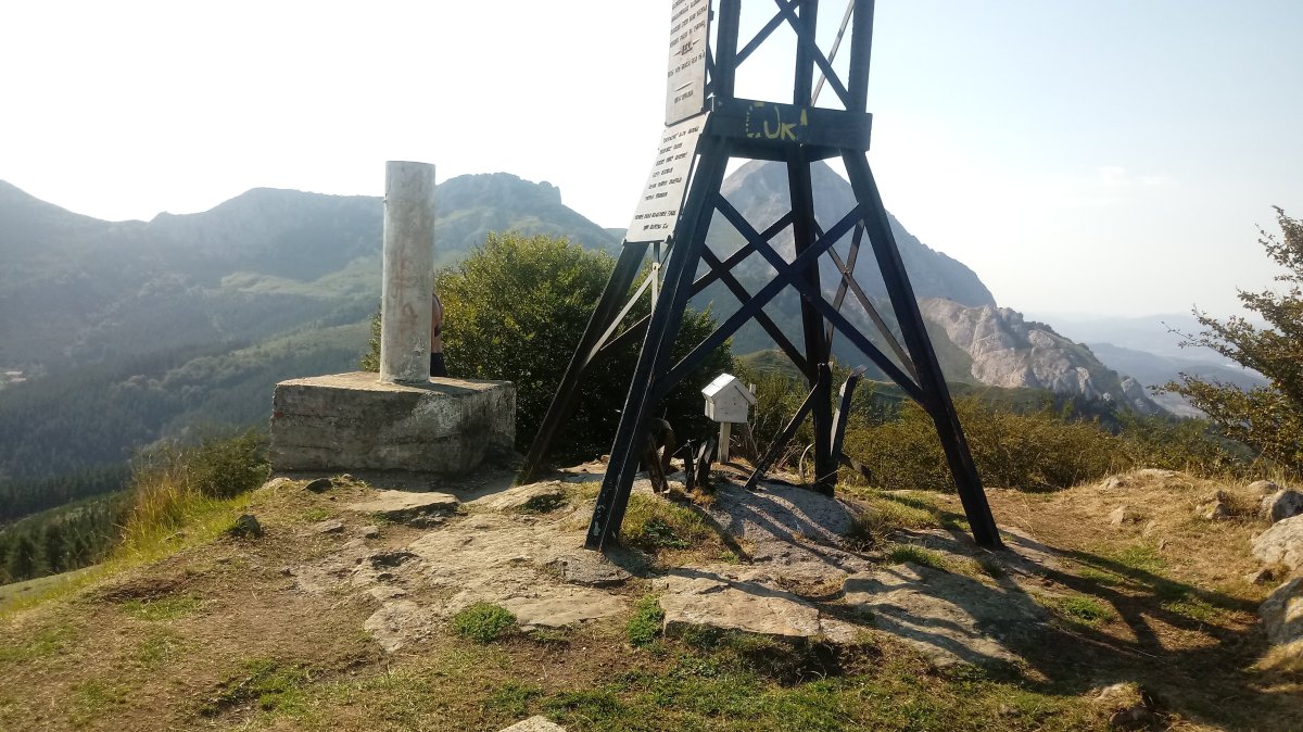 Tellamendi (835m) tontorra