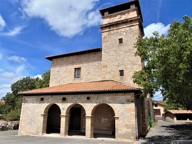 San Roman Eliza Mendixurren