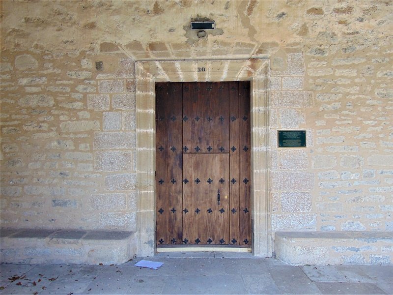 San Roman Eliza Mendixurren