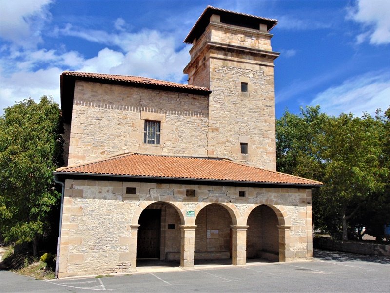 San Roman Eliza Mendixurren