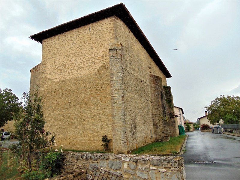 San Andres Eliza Villafrancan