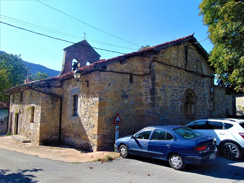 Santiago Eliza Aprikanon