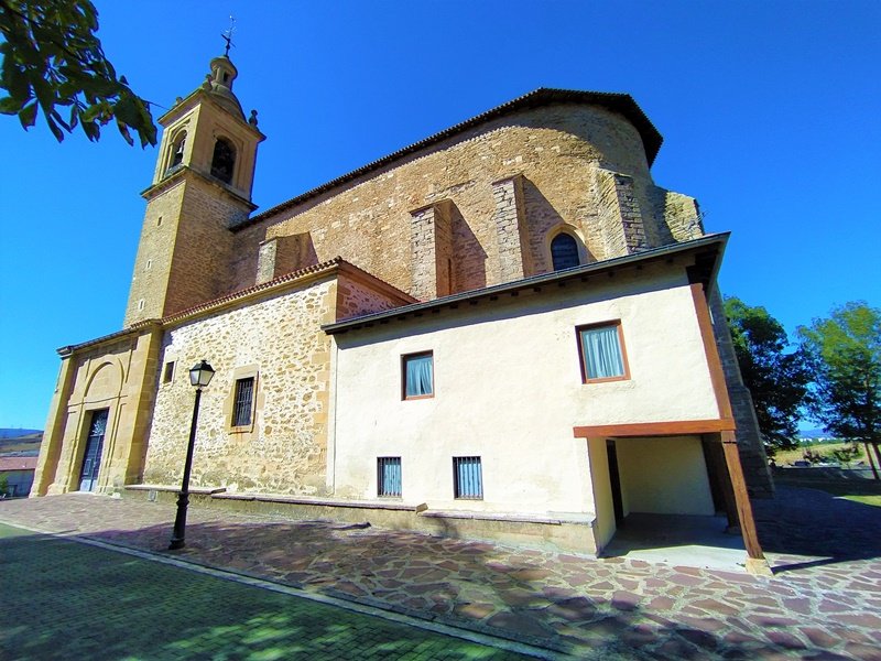 San Julian eta Santa Basilisa Eliza Ariñizen