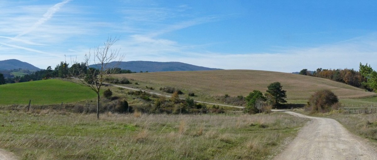 Urroa gaina Erremendiko pistatik