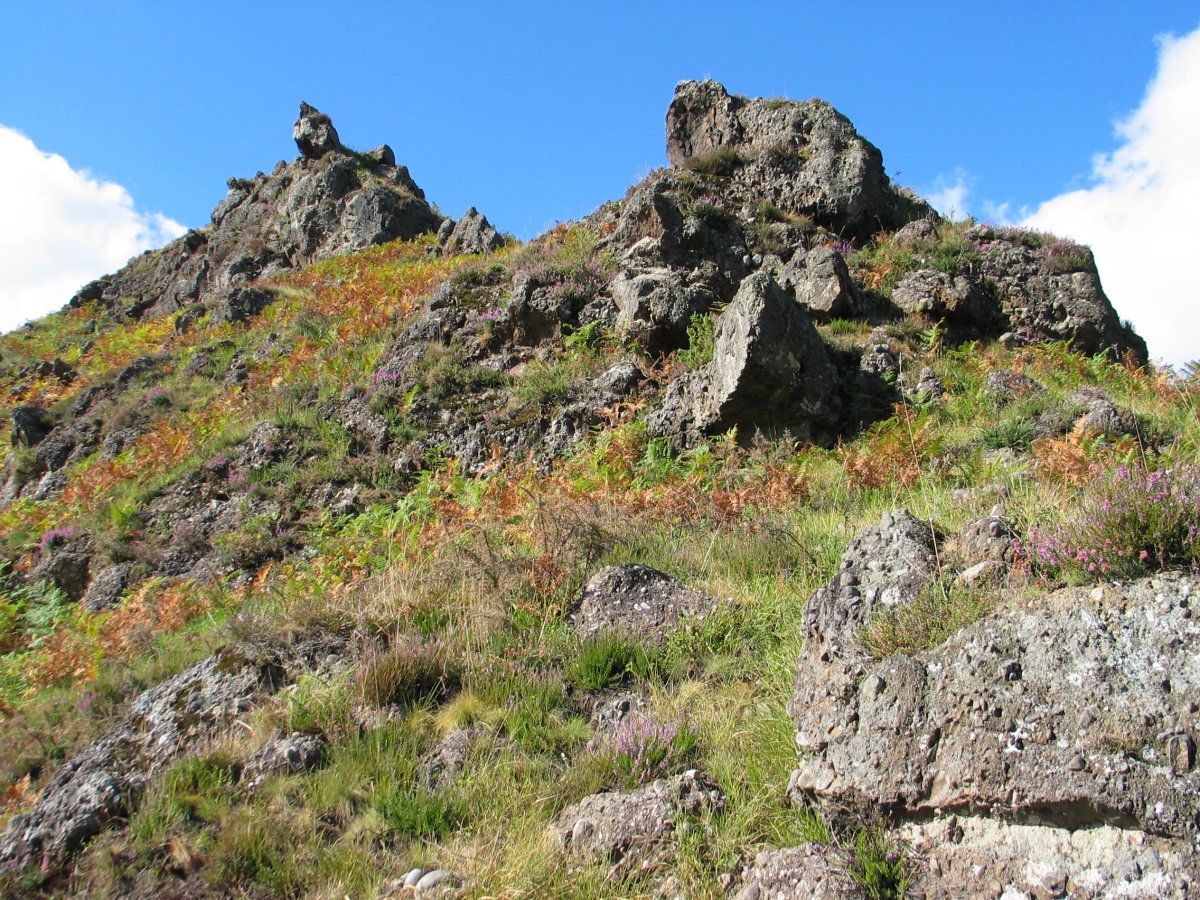 Hartxahaleko gandorra: igoerako lehenengo haitz muturrak