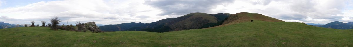 Gongeda de Zamaia arteko lepotik 360ºtako ikuspegia