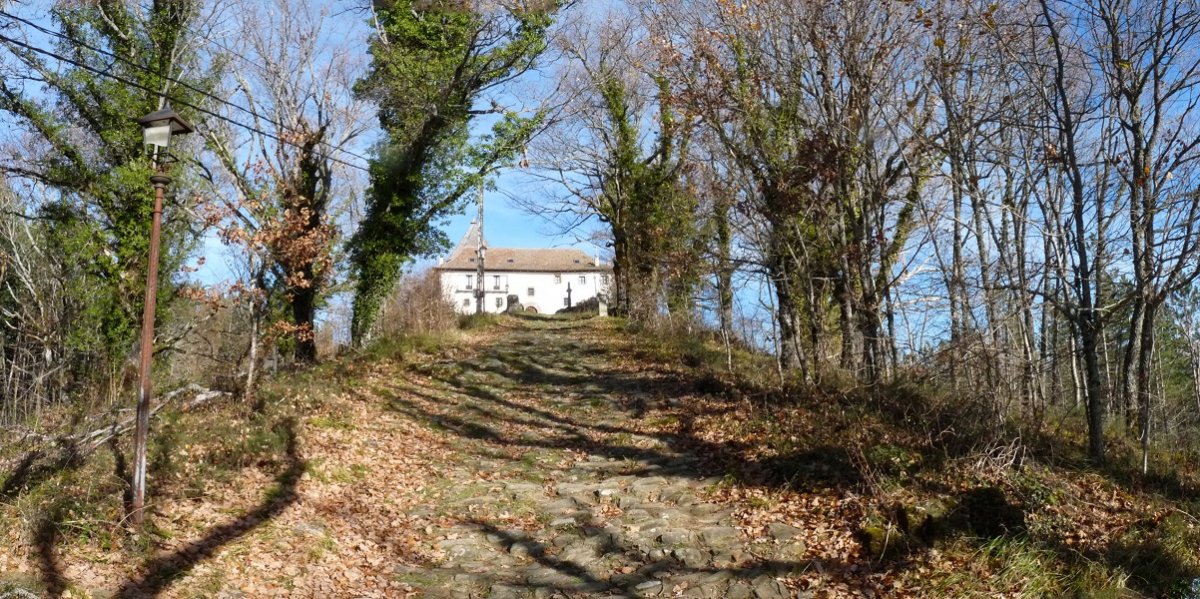 Muskildako ermitara iristen