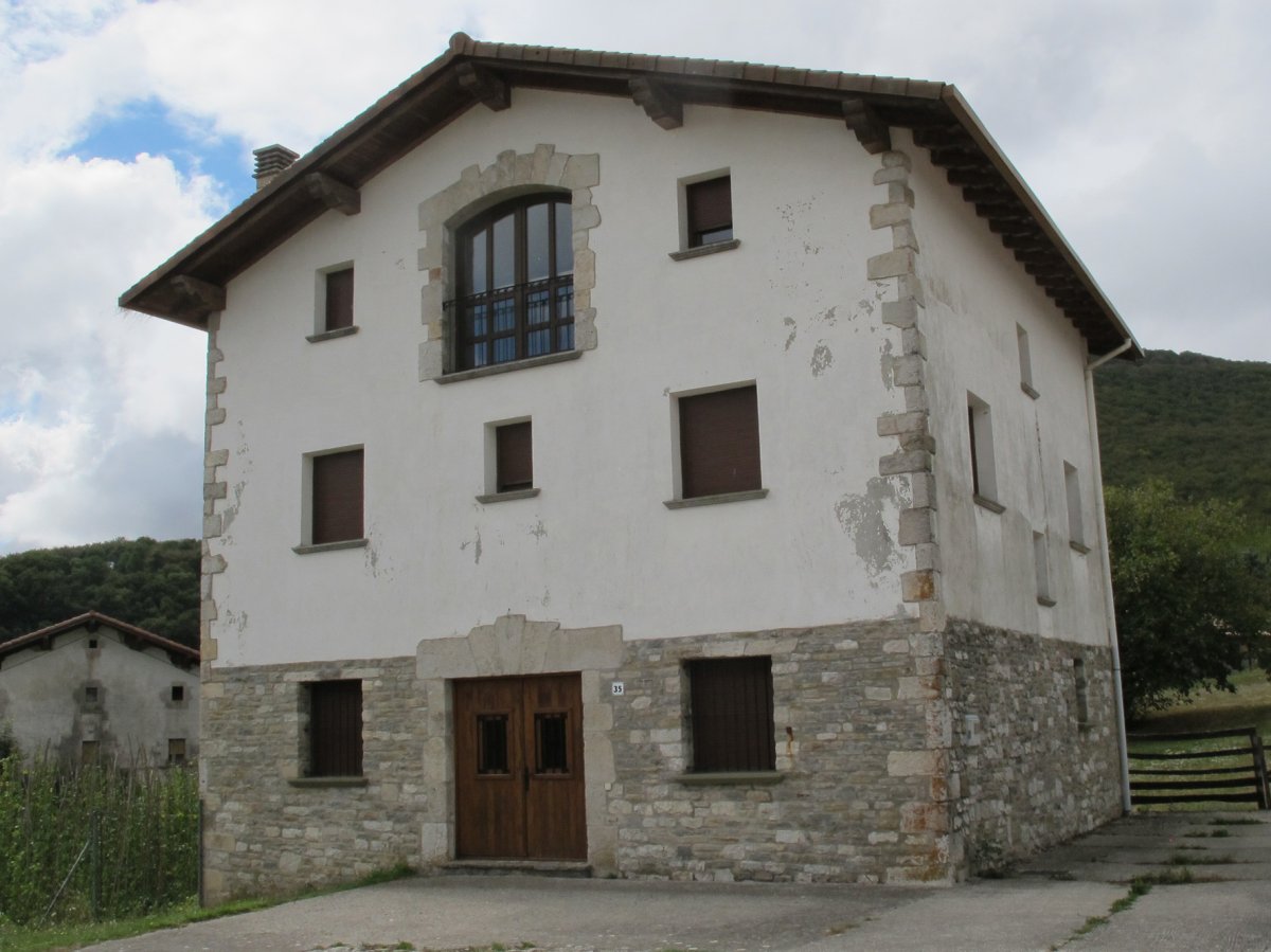 Migelenea etxea, Muskitz-Imotz