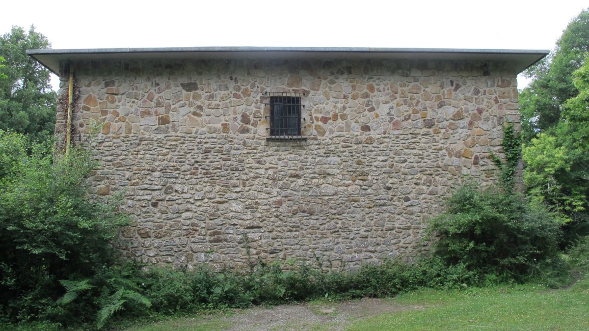 San Bernabe ermita, Landa