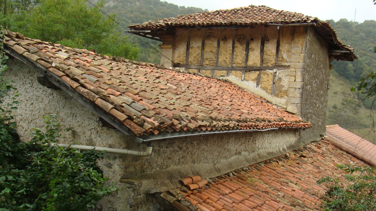 San Esteban eliza, Latasa-Imotz