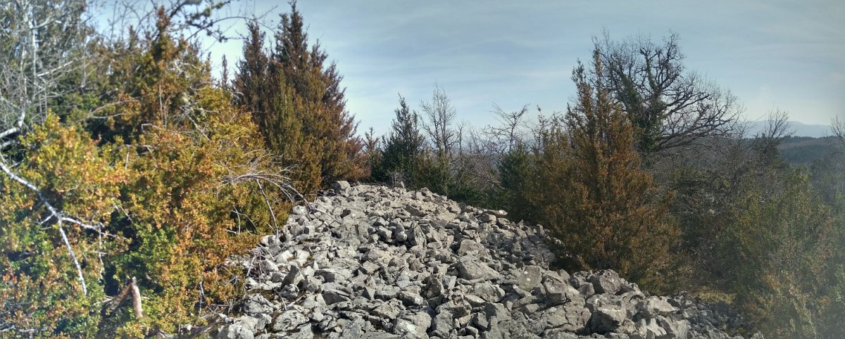 Murru aztarnak Mauleko gailurrean