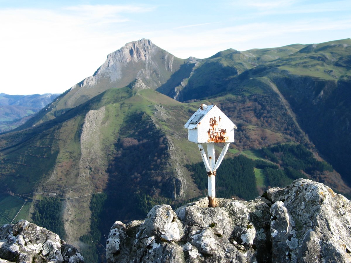 Txindoki eta Ausa Gaztelu Intzartzuko tontorretik