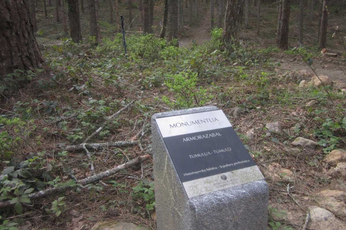 Túmulo Armorazabal  (Marzo 2021)