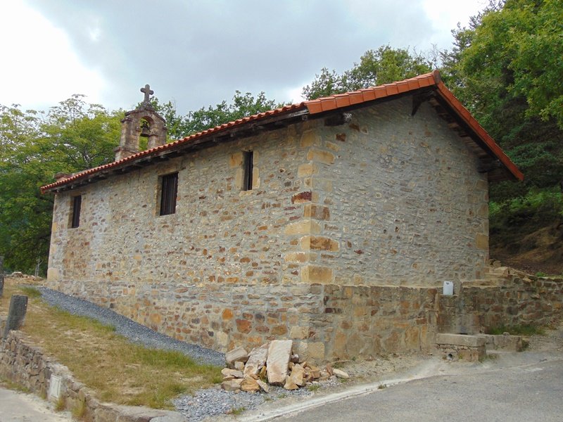 San Adrian eta Santiago Ermita Katadio Auzoan