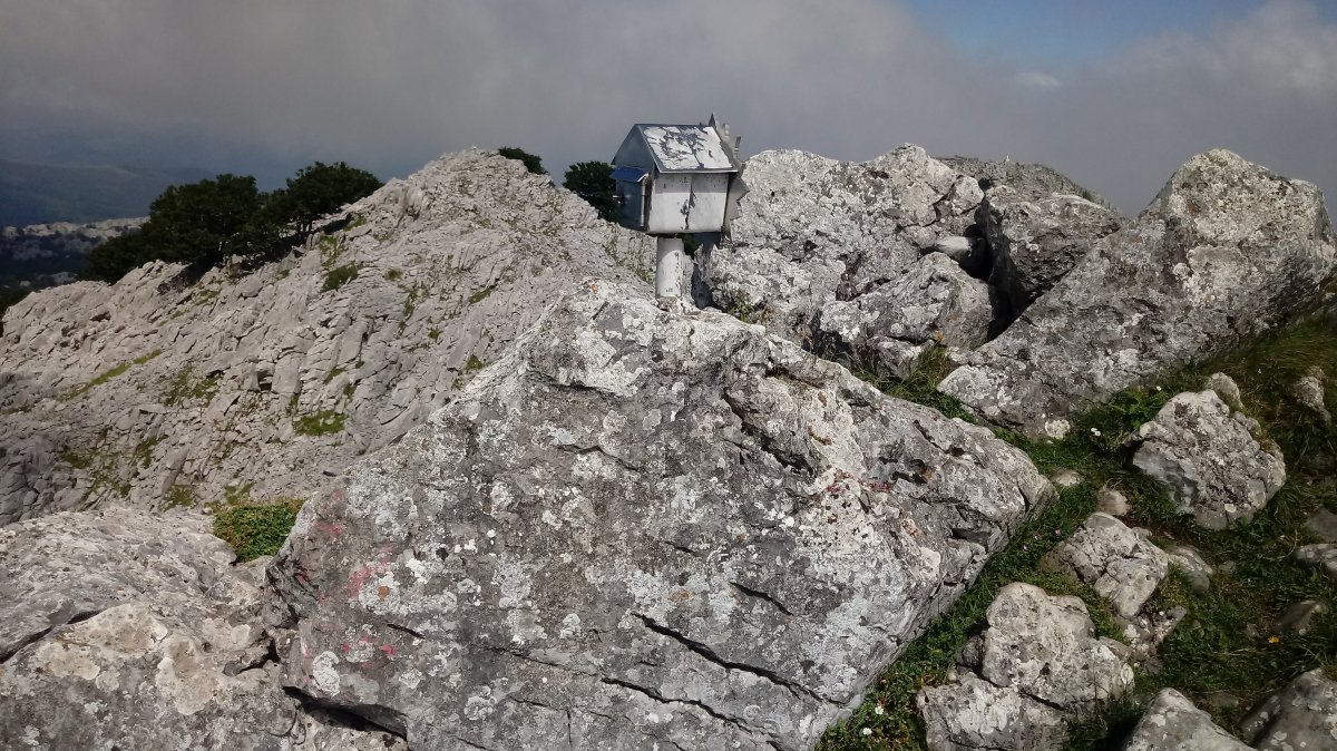 Lekanda (1302m) tontorra