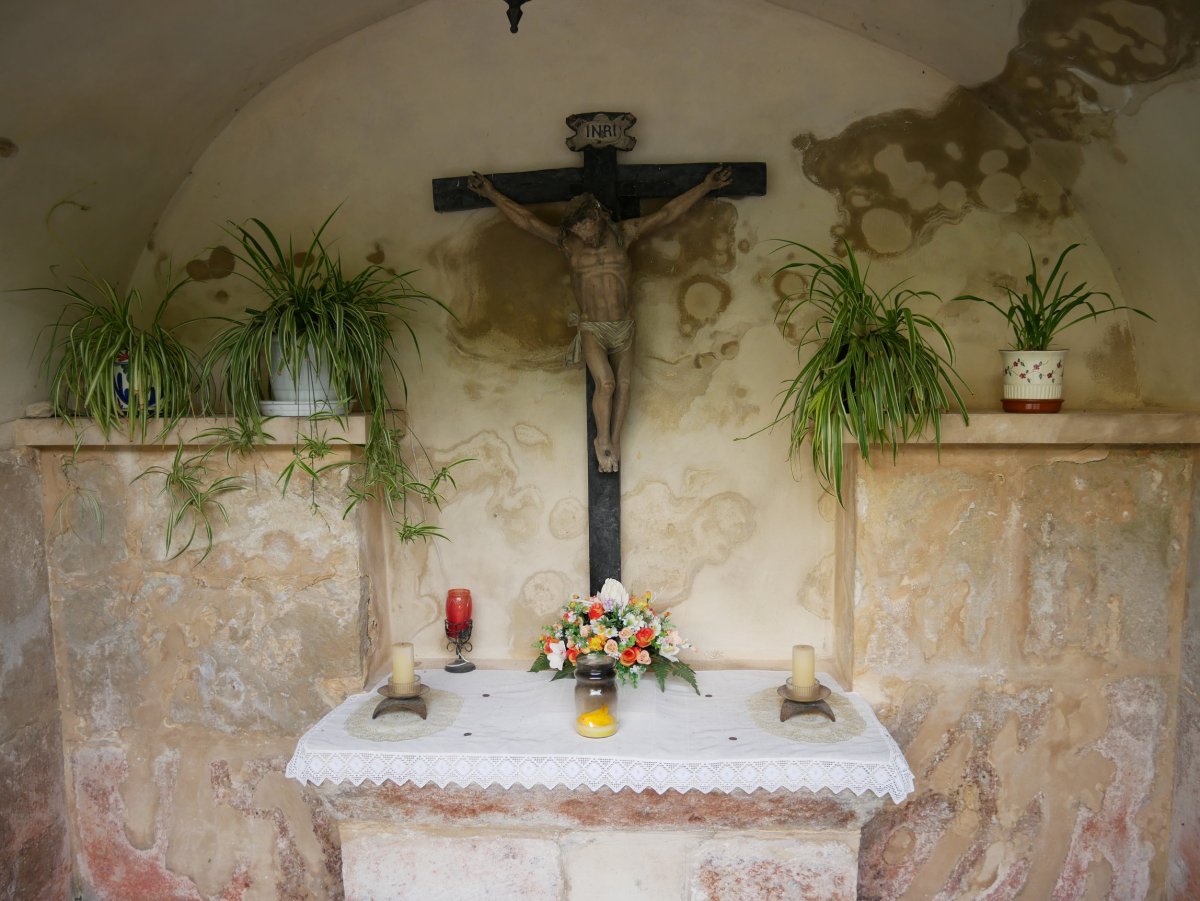 Santo Kristo umillatokia, Atauri