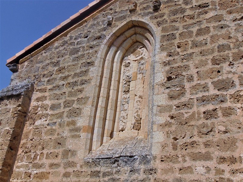 San Esteban Eliza Riberan