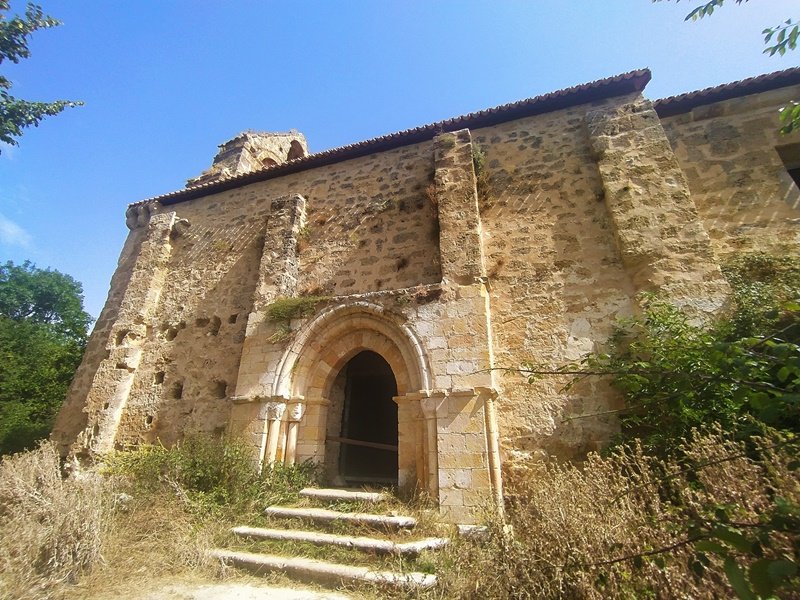 San Esteban Eliza Riberan