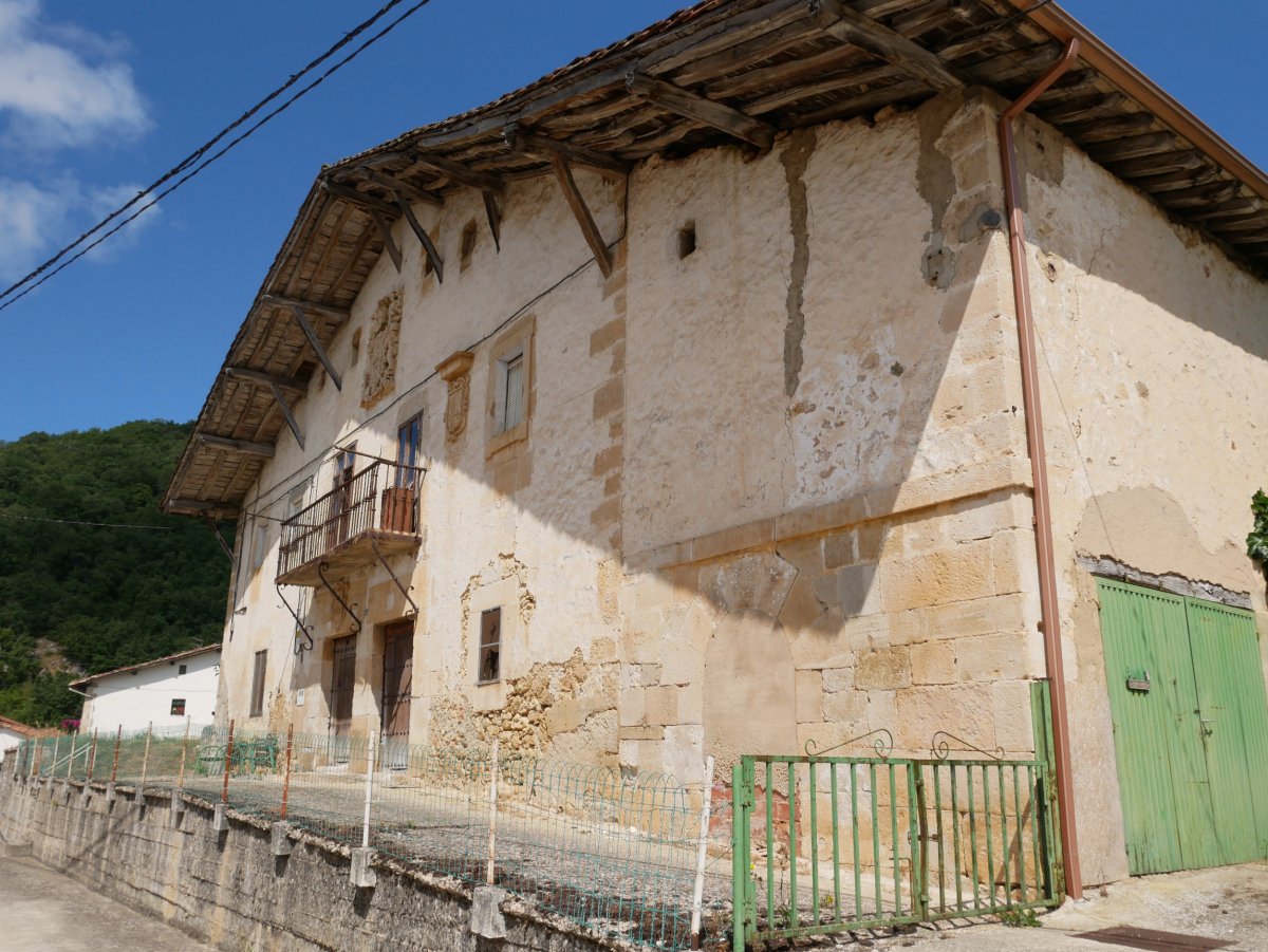 San Andres 4, Birgaragoien